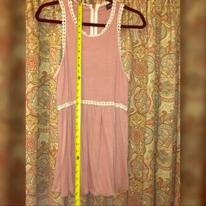 NWT💜 LACE DETAIL SOFT DRESS 🌟